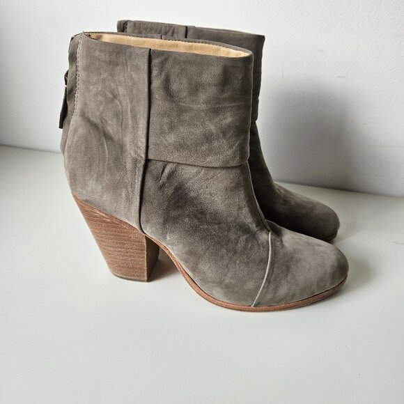Rag & Bone Classic Newberry Bootie Ankle Boot Size 39 Block Heel Taupe - Picture 1 of 10
